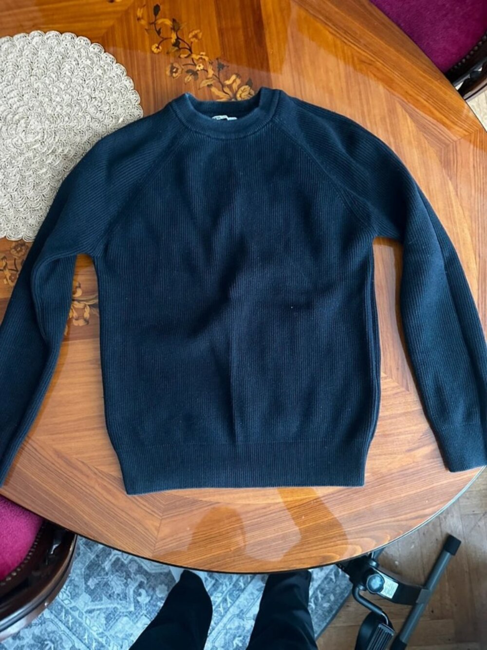 Black Ribbed Knit Sweater S